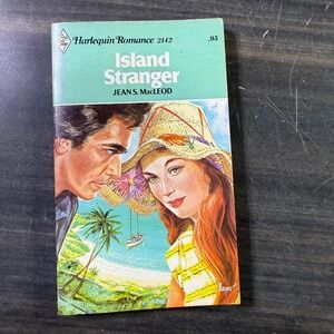 Harlequin Romance 2142 Island Stranger Jean S‎ MacLeod Vintage Paperback Book
